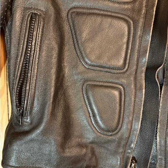 Black Leather Motorcycle Jacket - Picture 5 of 6